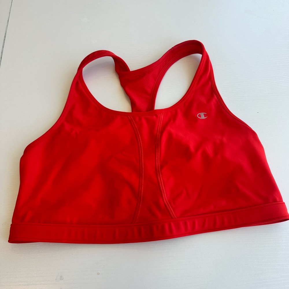 NWOT Champion sports bra